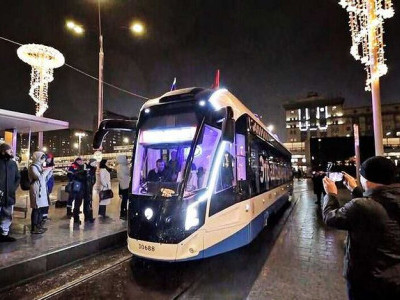 Трамвай №5 в Москве возвращается: легендарный маршрут возобновил движение спустя 30 лет