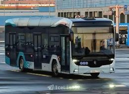 В Москве сняли на фото новый футуристический автобус КамАЗ-52222